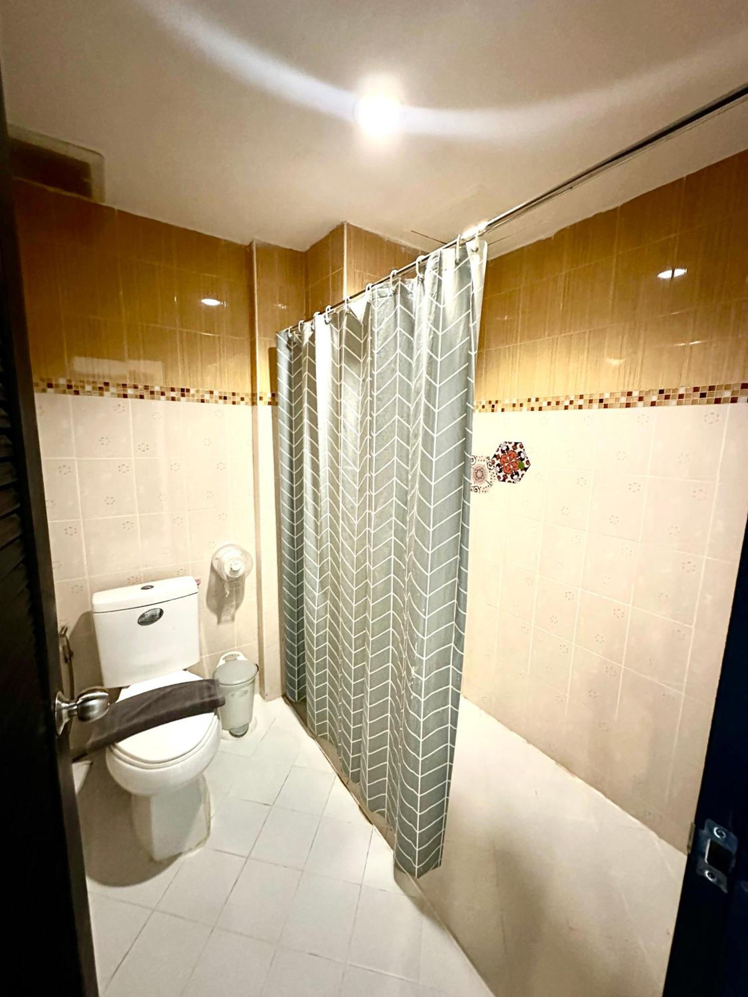 Thai Classic House Patong Екстер'єр фото