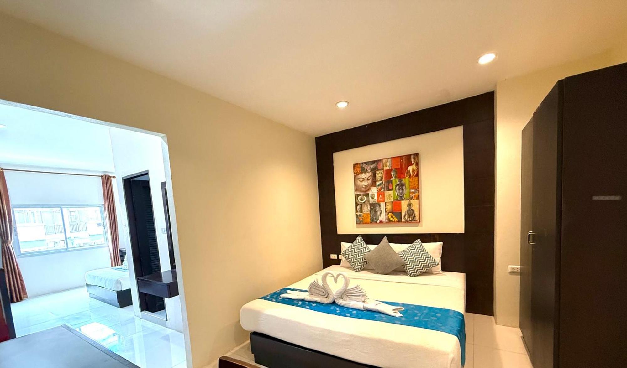 Thai Classic House Patong Екстер'єр фото